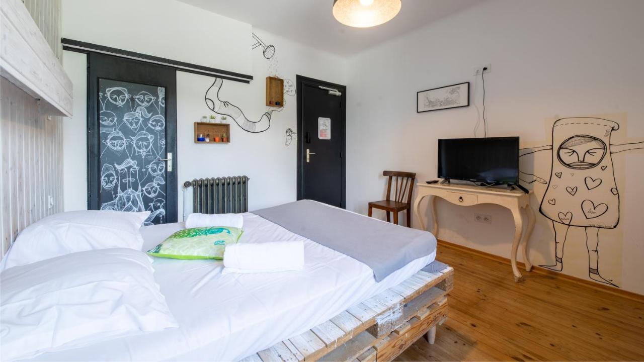 Mamie Jane Motel Aix-les-Bains Buitenkant foto